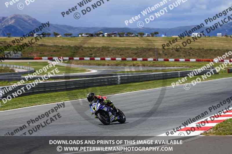 cadwell no limits trackday;cadwell park;cadwell park photographs;cadwell trackday photographs;enduro digital images;event digital images;eventdigitalimages;navarra;no limits trackdays;peter wileman photography;racing digital images;trackday digital images;trackday photos